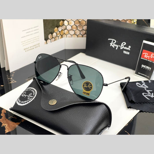 RAY-BAN Black & Black 3026 Oval Aviator Metal Trendy Hot Favourite Wintage Sunglass For Unisex.