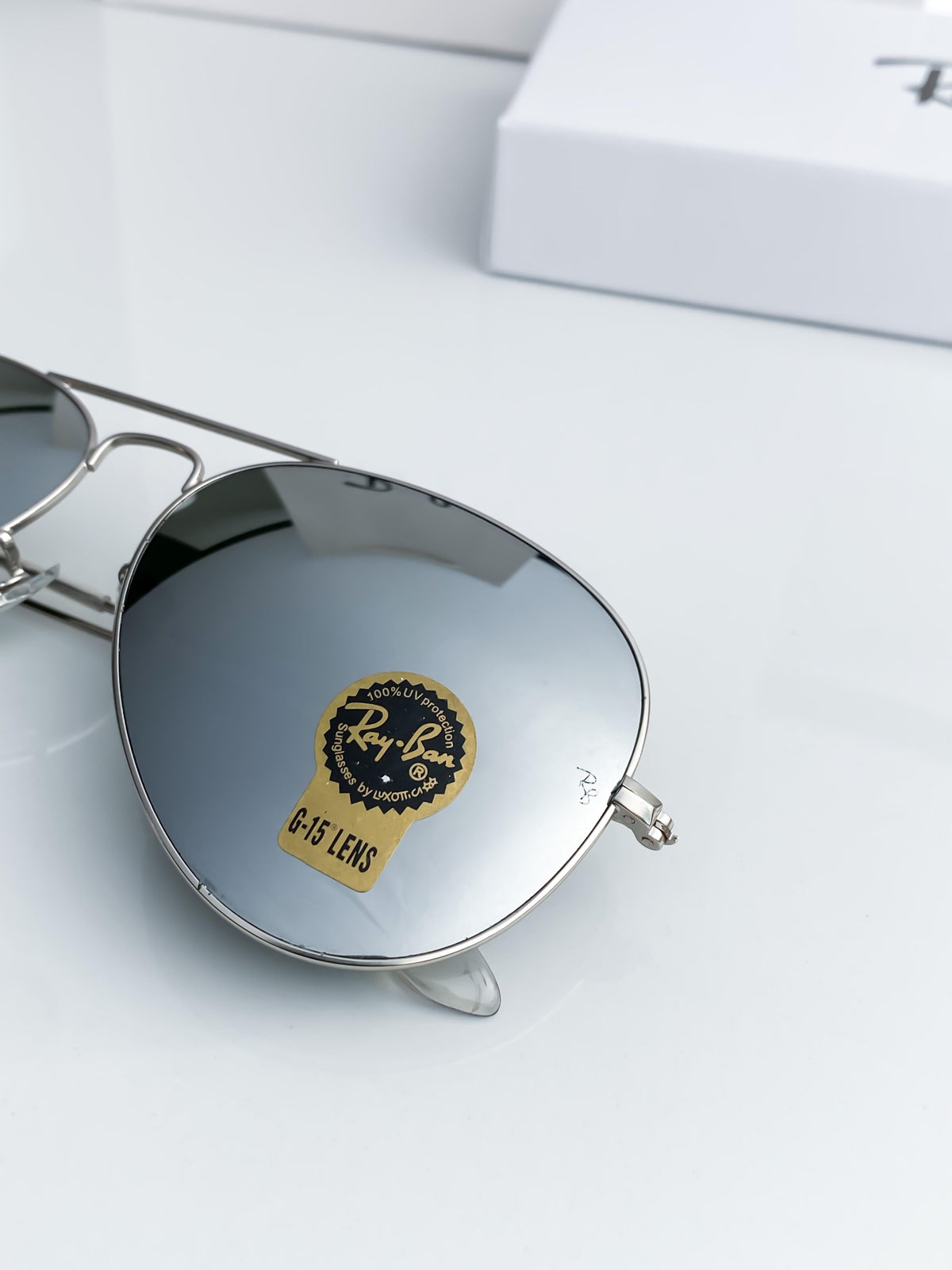 Latest Fancy All Season Special Ray Ban RB Aviator Trending Hot Favorite Fashionable Sunglass For Unisex.